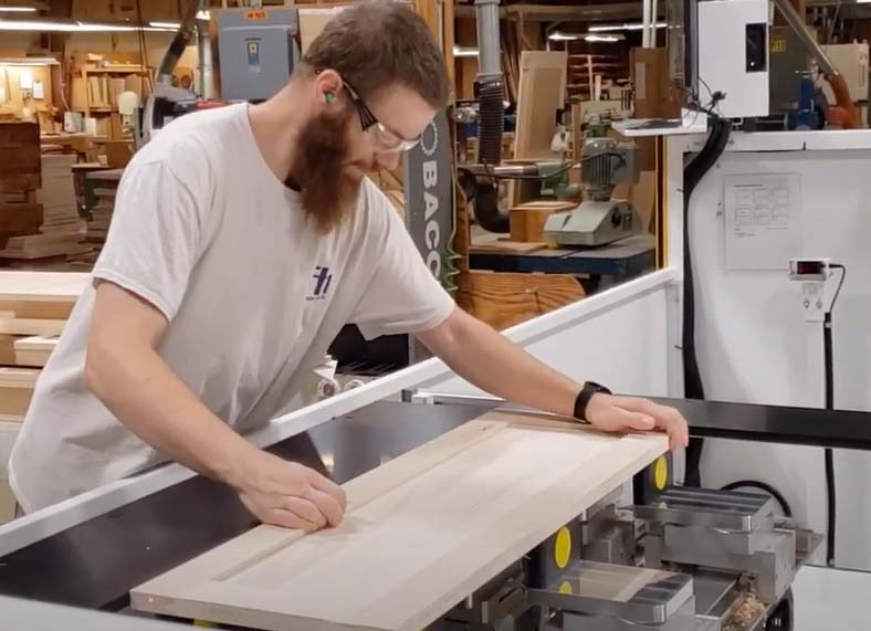 New BACCI Edge Profiling CNC Technology New BACCI Edge Profiling CNC Technology